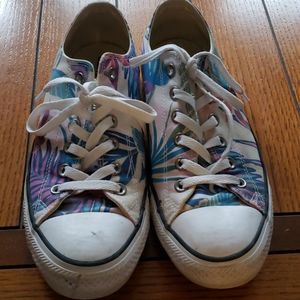 Tropical Floral Low Cut Converse Sneakers